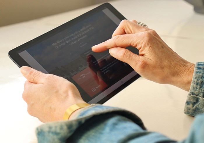online behandeling u-center tablet